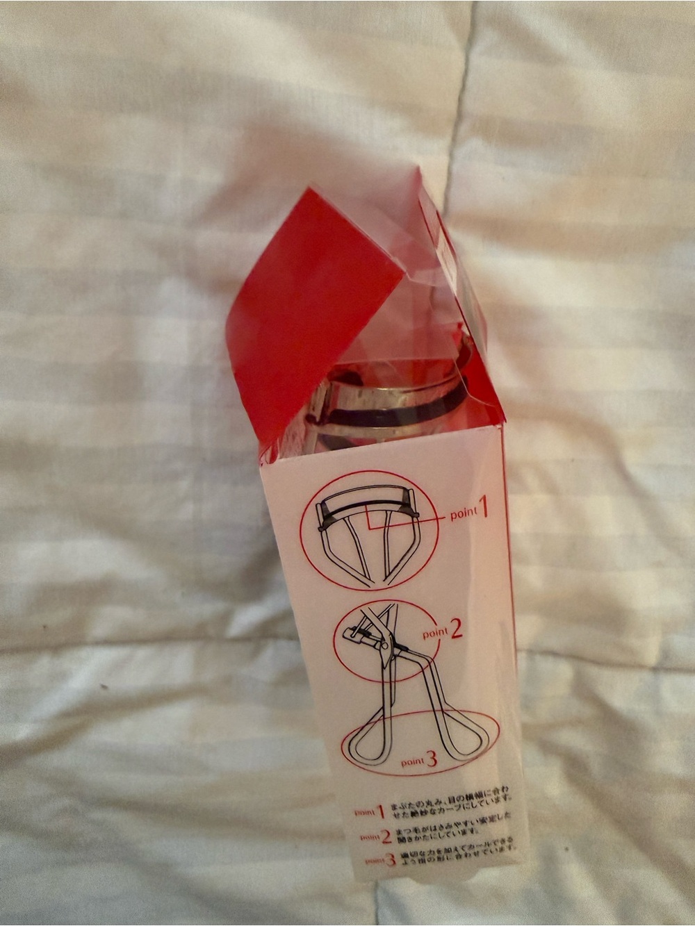 Like Shiseido Eyelash Curler #213. - Picture 8 of 8